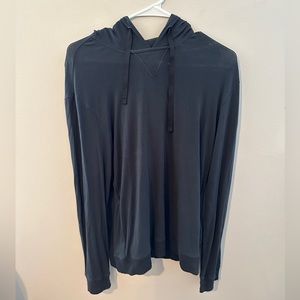 Theory Men’s Lightweight Hoodie Size Medium